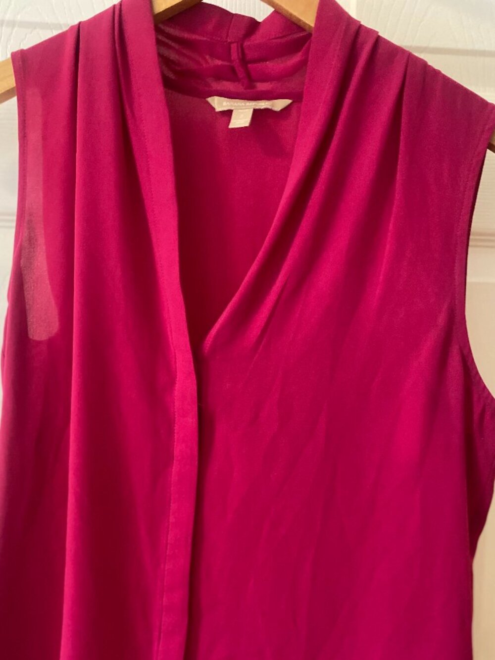 Banana Republic sleeveless shirt size 2